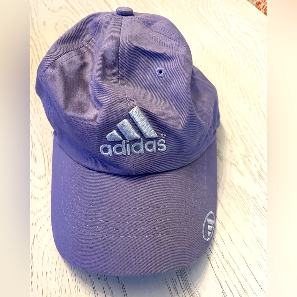 Adidas women’s baseball cap in lilac